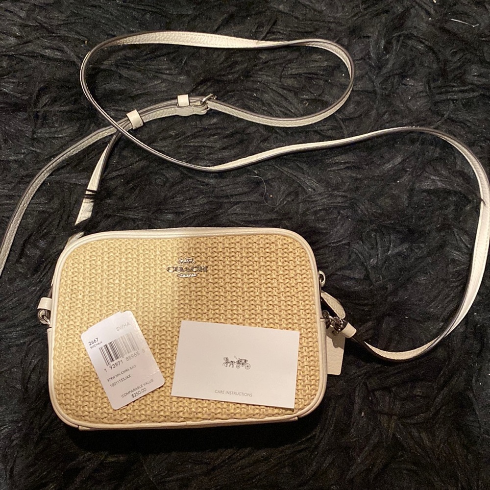 COACH NEW YORK STRW MN CAMERA BAG (SV/CHALK)